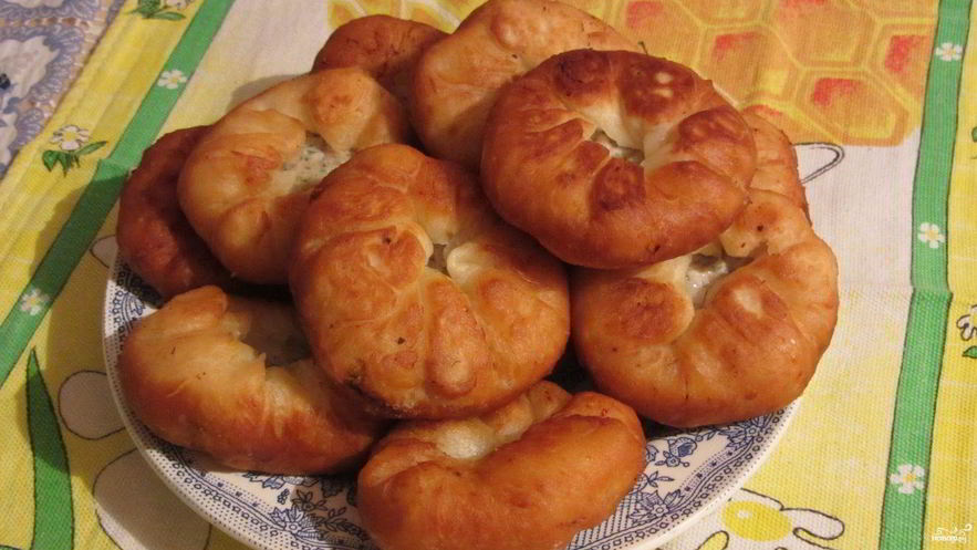 Рецепт беляшей на сковороде