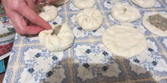 Рецепт беляшей на сковороде