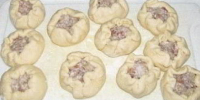 Рецепт беляшей с мясом на сковороде