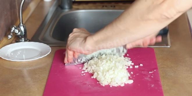 Рецепт хрустящих беляшей с мясом на дрожжевом тесте