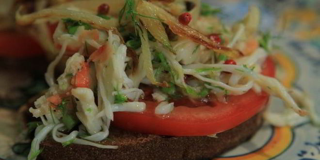 Рецепт брускетты с крабами