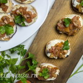 Рецепт Брускетты с помидорами и сыром