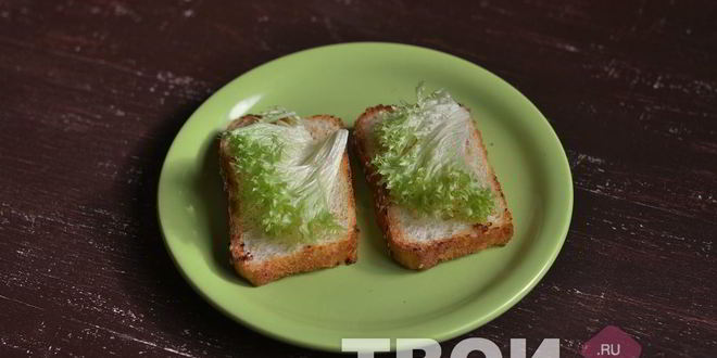 Рецепт брускетты с рыбным салатом