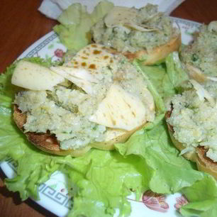 Рецепт Брускетты с тапенадом из цветной капусты