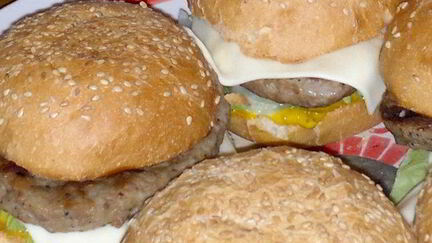 Рецепт Бургеров с домашними булочками