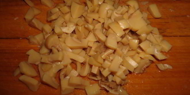 Рецепт гамбургера с грибами и белым вином