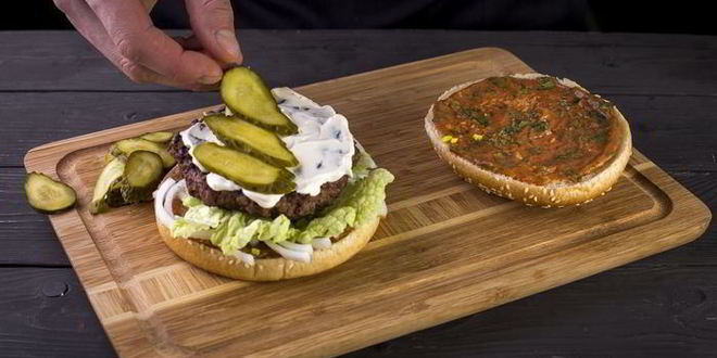 Рецепт гамбургера с пикантной заправкой