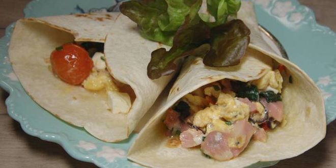 Рецепт буррито с индейкой, беконом и шпинатом