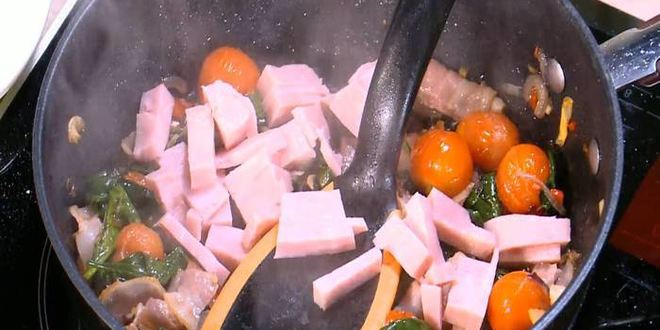 Рецепт буррито с индейкой, беконом и шпинатом