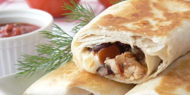 Рецепт буррито с курицей и фасолью