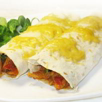 Рецепт Буррито с мясом и авокадо