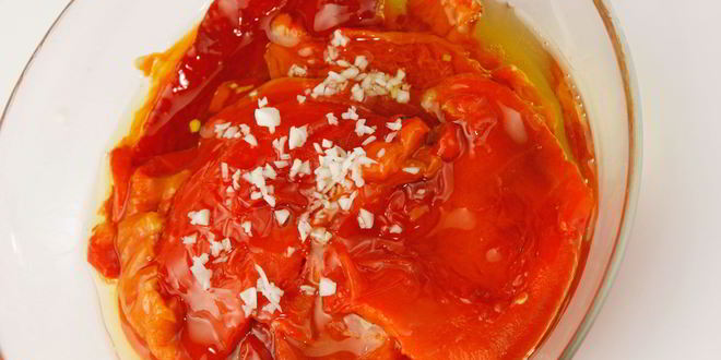 Рецепт бутерброда с творожным сыром и печеным перцем