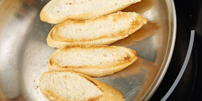 Рецепт бутерброда с творожным сыром и печеным перцем