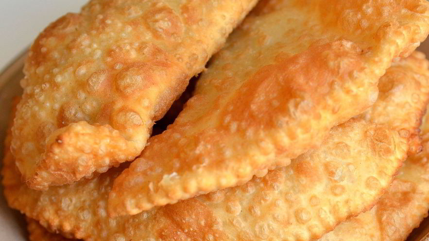 Рецепт чебуреков из говядины и свинины