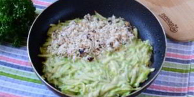 Рецепт чебуреков из кабачков