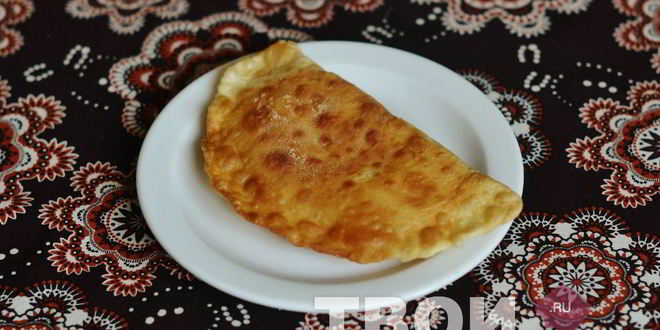 Рецепт чебуреков с сыром