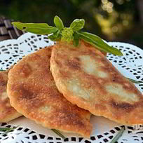 Рецепт Сочных чебуреков