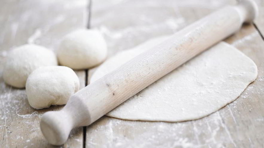 Рецепт теста для чебуреков на кипятке