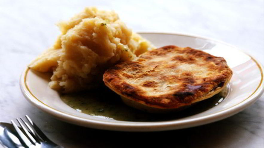 Рецепт вкусных домашних чебуреков с картошкой