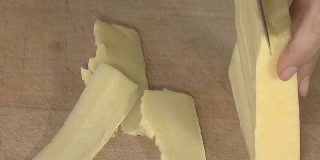 Рецепт чизбургера с беконом и дижонским соусом