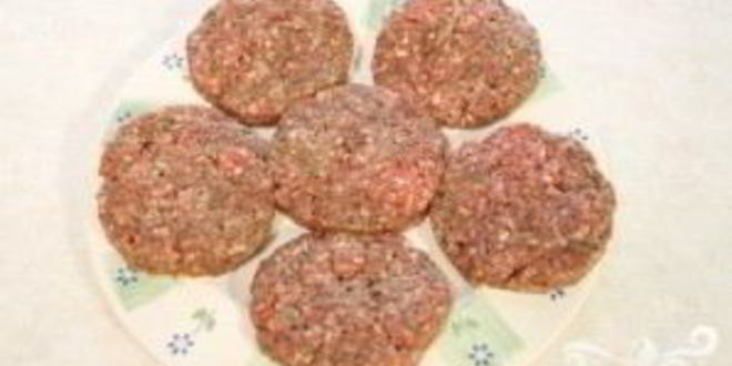 Рецепт чизбургеров с говядиной, беконом и сыром