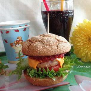 Рецепт Домашнего чизбургера с соусом барбекю