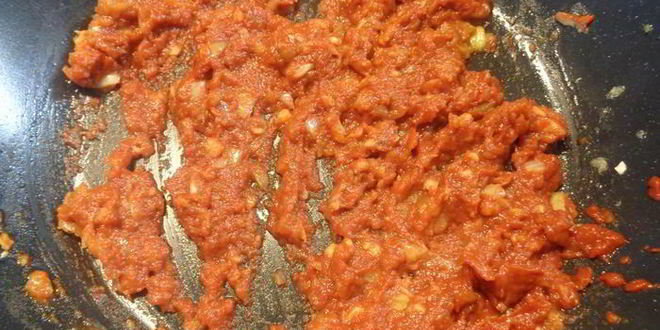 Рецепт домашнего чизбургера с соусом барбекю