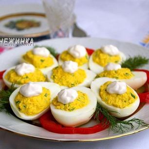 Рецепт Фаршированных яиц под майонезом