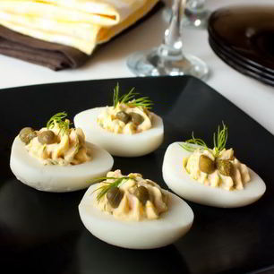 Рецепт Фаршированных яиц с копченым лососем
