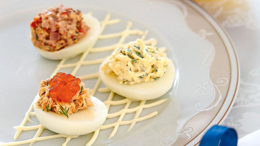 Рецепт фаршированных яиц с тремя начинками