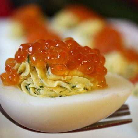 Рецепт Яиц, фаршированных красной рыбой