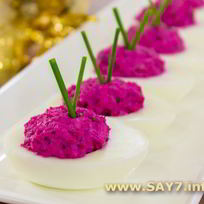 Рецепт Яиц, фаршированных сельдью и свеклой