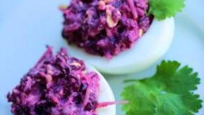 Рецепт Яиц фаршированных свеклой