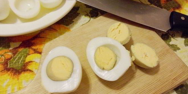 Рецепт яиц, фаршированных ветчиной и хреном