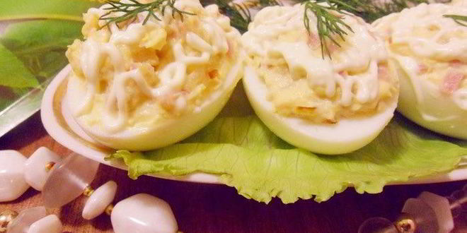 Рецепт яиц, фаршированных ветчиной и хреном