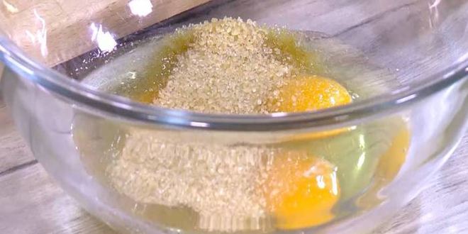 Рецепт французских гренков с апельсином и ягодами