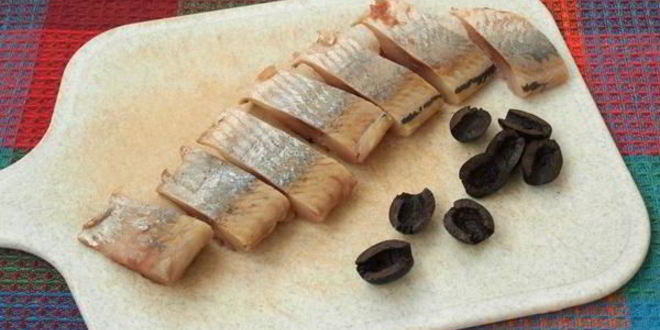 Рецепт гренков с селедочкой