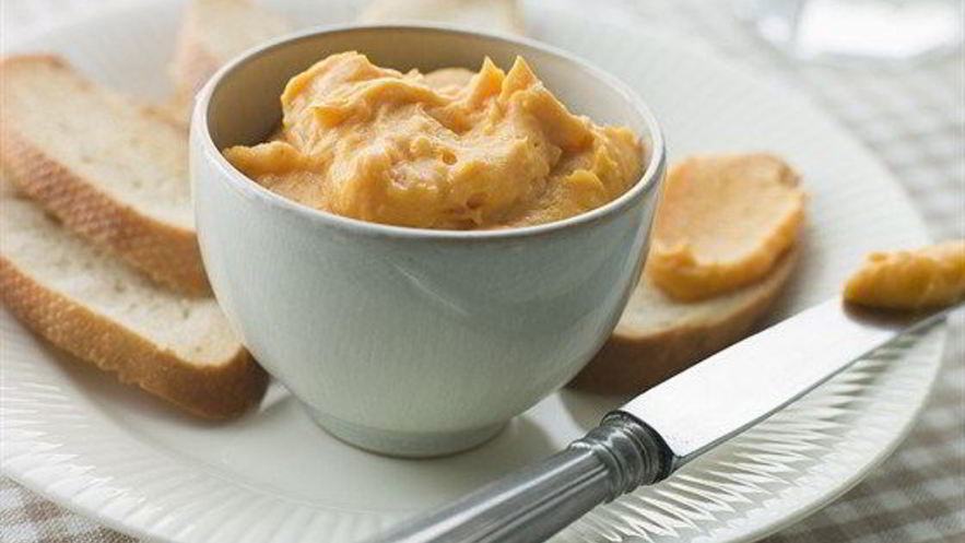 Рецепт гренков с сырным соусом по-английски