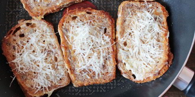 Рецепт гренков с сыром