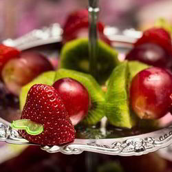 Рецепт Канапе из фруктов на шпажках