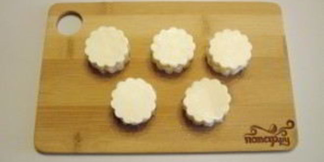 Рецепт канапе обезьянки на шпажках