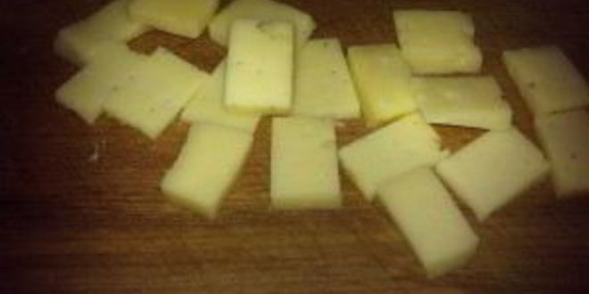 Рецепт канапе с мармеладом и сыром