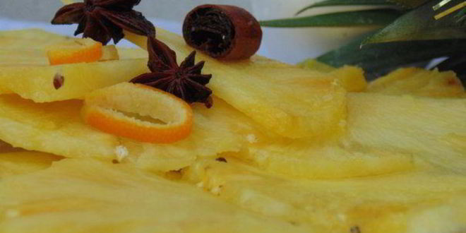 Рецепт карпачча из ананаса с просекко и специями