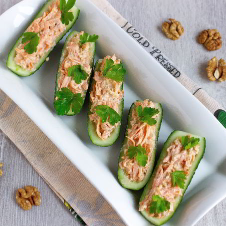 Рецепт Огурцов, фаршированных орехами