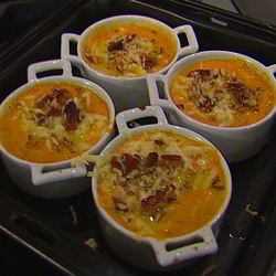 Рецепт Фриттаты из тыквы с беконом и орехами пекан