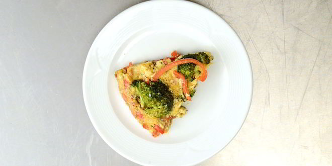 Рецепт фриттаты с брокколи и сладким перцем