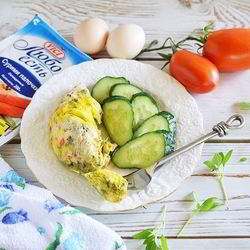 Рецепт Крабового омлета в пакете