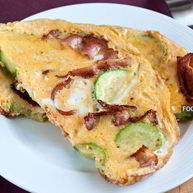 Рецепт Омлета с беконом и кабачками