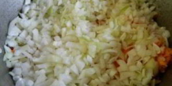 Рецепт паштета из говяжей печени с морковью и луком