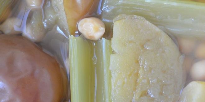 Рецепт паштета из нута с яблоками и хлебцами из отрубей